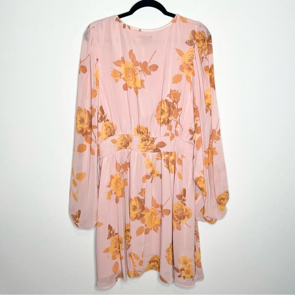 CITY CHIC blush pink floral surplice short boho floral dress size 18 spring - Picture 4 of 8